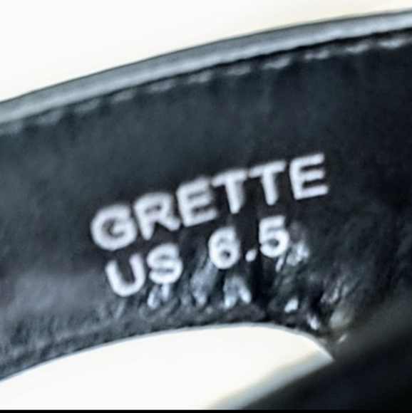 Sexy Black Heels - Picture 6 of 6